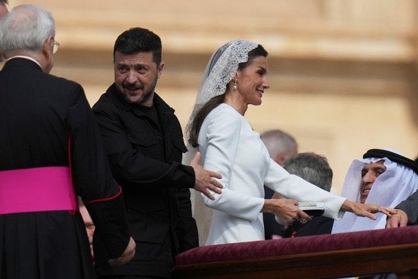 Володимир Зеленьский і королева Летиція / © Associated Press
