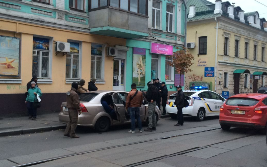 В Киеве СБУ задержала авто с луганскими номерами / © Фото Валерии Ковалинской/ТСН