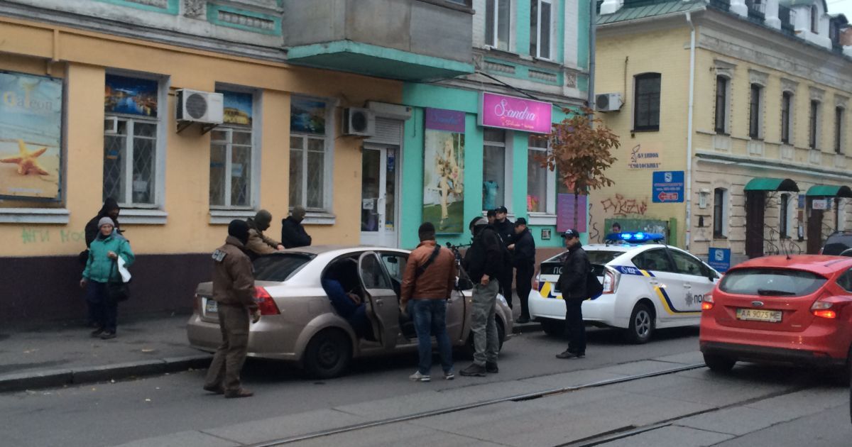В Киеве СБУ задержала авто с луганскими номерами / © Фото Валерии Ковалинской/ТСН