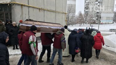 Прощание со Снежаной Демьяненко / © Фото Антон Страшко/ТСН