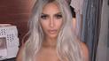Hot mama: майже оголена Кім Кардашян показала селфі у блискучих трусиках