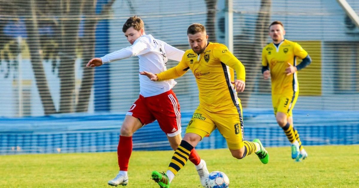Визначилася доля футбольного сезону в Першій лізі України