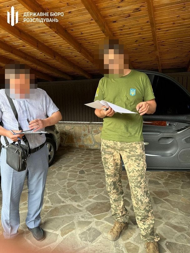 Вручення підозри Володимиру Омеляну / © Державне бюро розслідувань