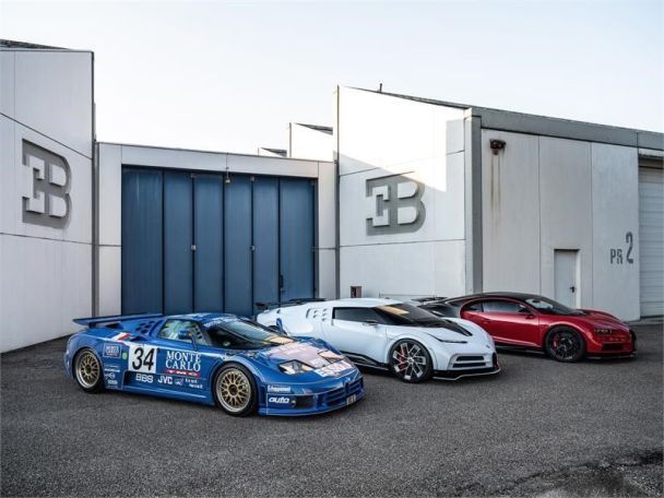  / © carscoops.com