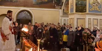 Бог знает украинский! В Лавре впервые за многие столетия зазвучало именно "Христос Воскрес"