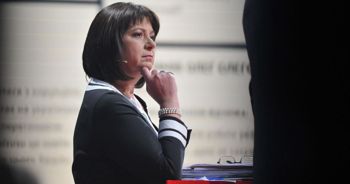Яресько назвала ответственных за курс всю страну.