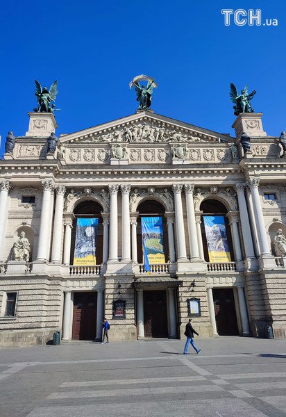 Гостомельская, Чернобаевская и Героев Мариуполя: во Львове переименовали почти два десятка улиц