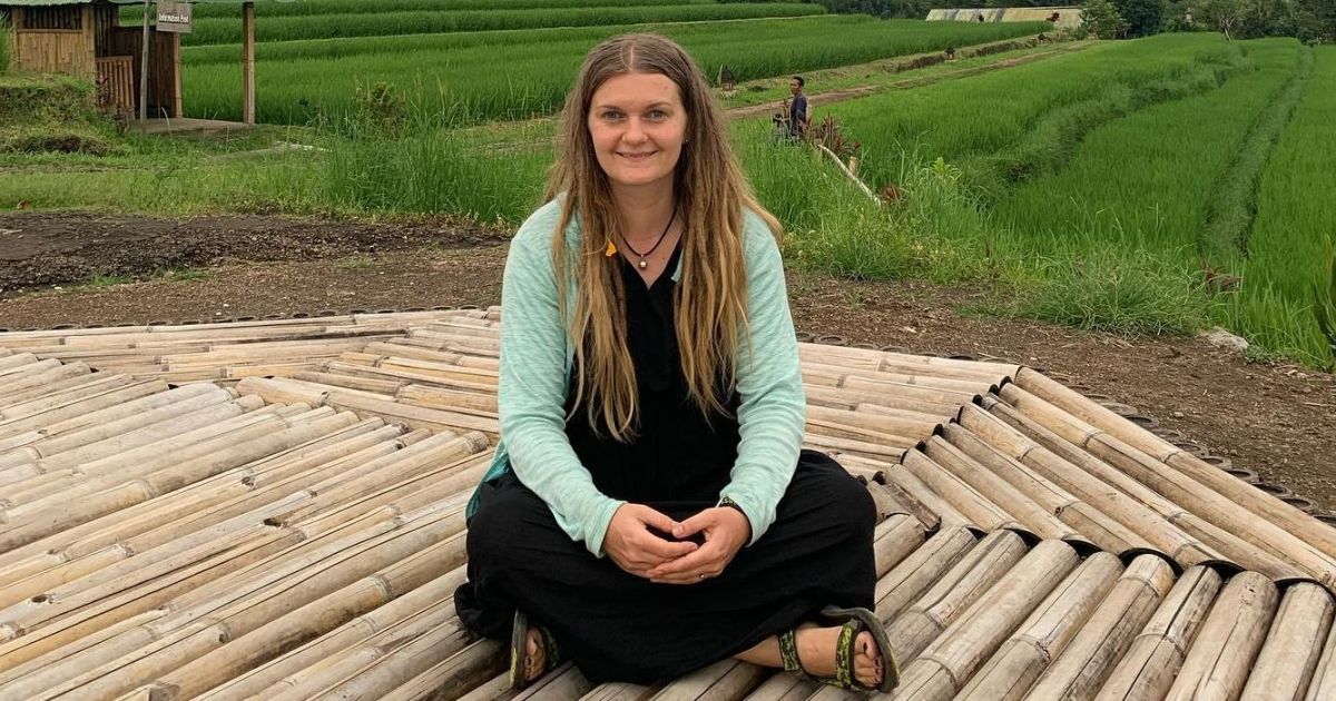 В Индонезии задержали украинку: перепутали пастилу с наркотиками, но теперь ей грозит смертная казнь