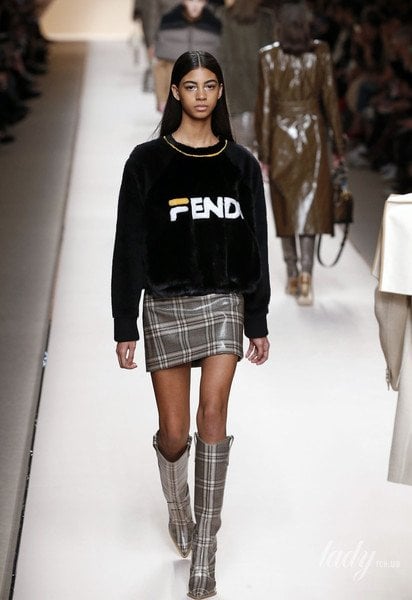 Колекція Fendi прет-а-порте сезону осінь-зима 2018-2019 / © East News