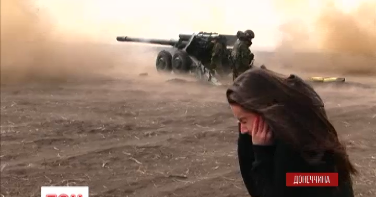 Артиллеристы провели учения вблизи Мариуполя, чтобы поддержать боевой тонус