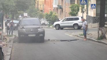 Вибух авто в центрі Києва - з вотермарком_2 / © ТСН.ua