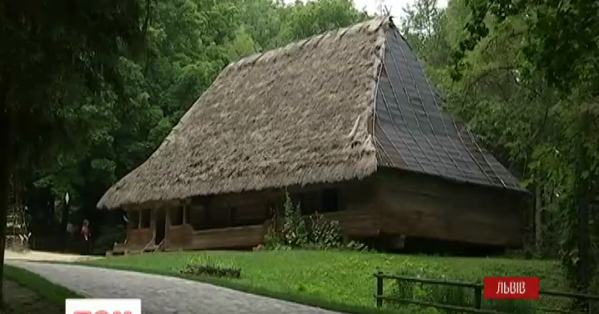 У Львові вибухнув скандал довкола музею "Шевченківський гай"