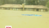 США страждає від сильних злив: в окремих штатах вода сягнула дахів будинків