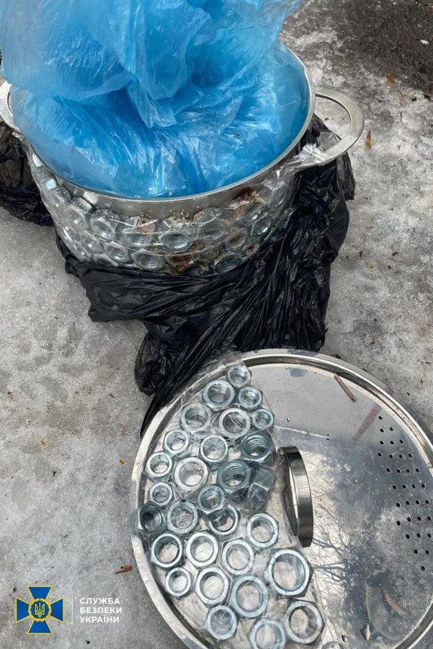 Замаскована вибухівка