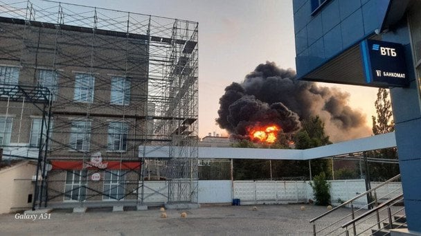Удар по підприємству «ВНИИР-Прогресс» в Чебоксарах.  / © російські ЗМІ