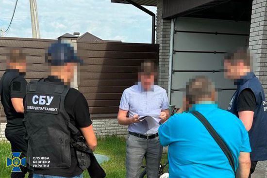 На Вінниччині ексчиновники Держгеокадастру вкрали десятки гектарів державних земель