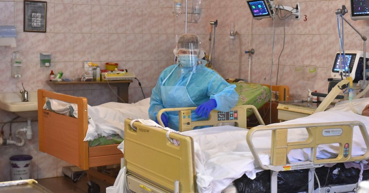 В Україні новий коронавірусний антирекорд: кількість інфікувань за добу різко зросла