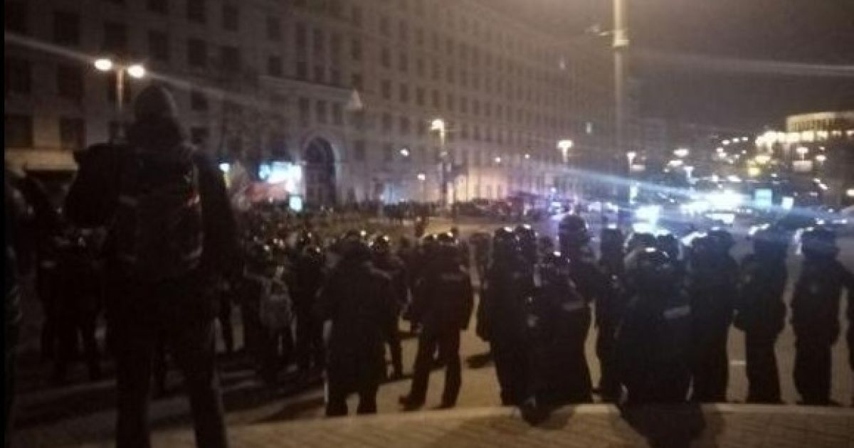 У Мережі з’явилося фото та відео сутички між представниками правих сил та правоохоронцями_2 / © Twitter.com/pravda_1