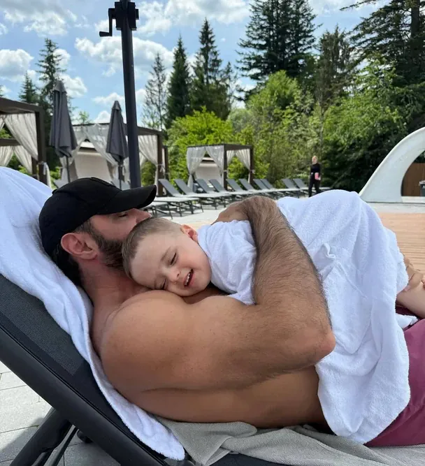 Віталій Козловський з родиною / © instagram.com/vkozlovsky_music