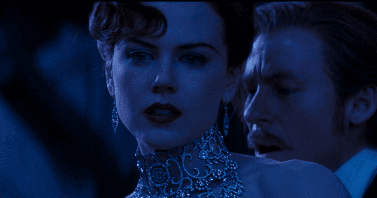 Николь Кидман в фильме "Мулен Руж!" / скриншор из видео