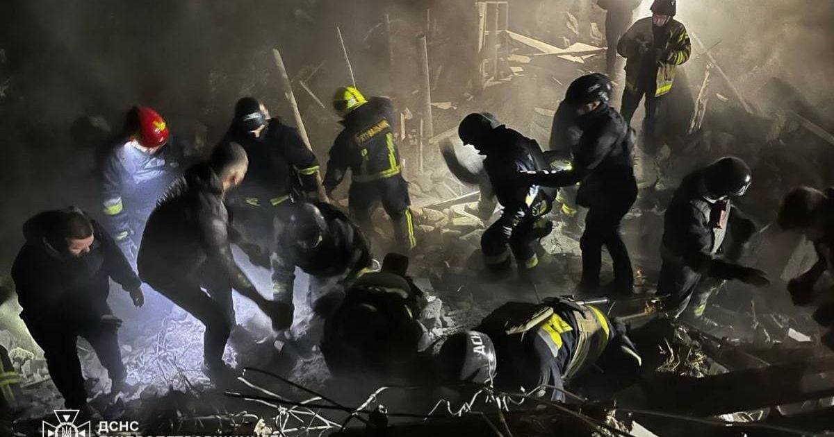 Нслідки атаки на Дніпро в ніч проти 26 жовтня / Фото: ДСНС Дніпропетровщини