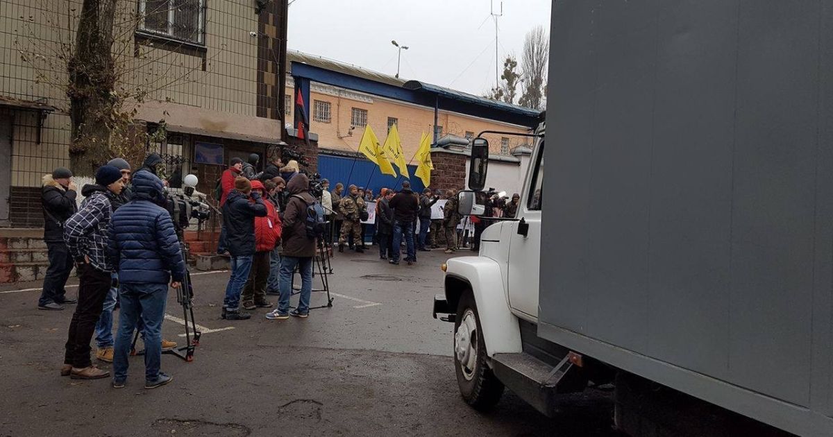 Активісти блокують Лук'янівське СІЗО_2 / © Фото Івана Гребенюка/ТСН