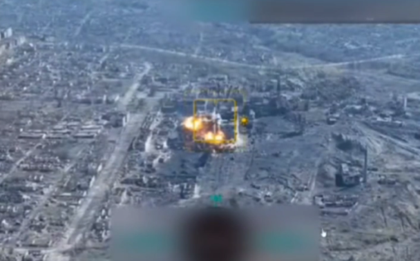 Оккупанты продвинулись под Торецком, но полностью город не контролируют - обозреватель