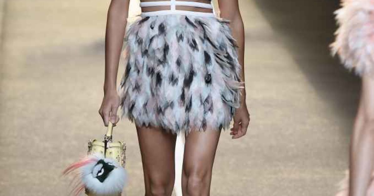 Коллекция&nbsp;Fendi прет-а-порте сезона весна-лето 2015 / © East News