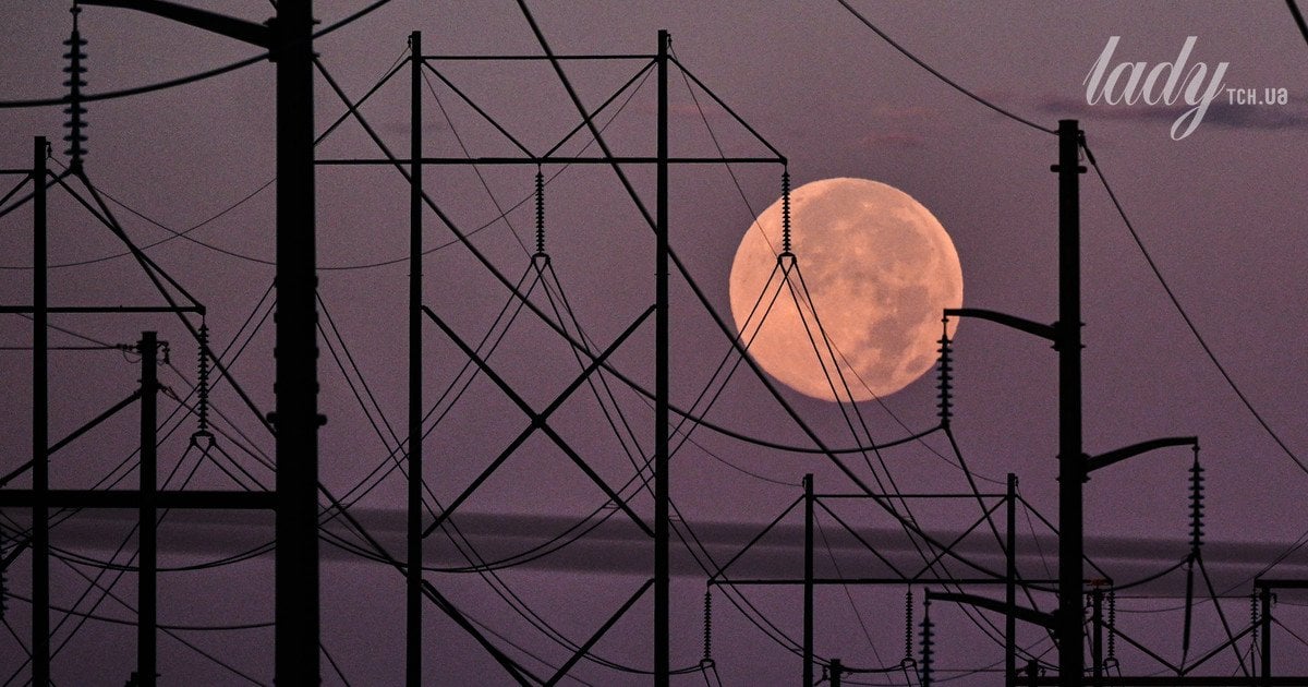 Молодик у Скорпіоні 20 листопада 2025 року