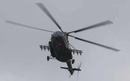 В России нашли жестко "приземлившийся" вертолет: что известно о пострадавших