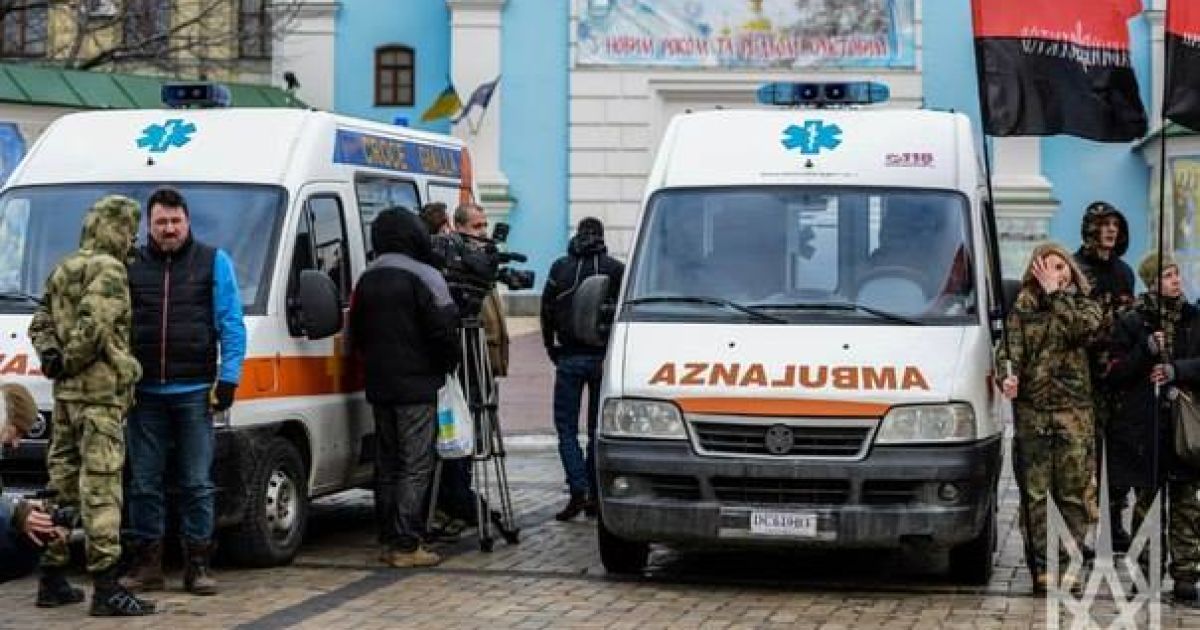 Машину, стоимостью около 1 миллиона гривен, подарили "азовцам" польские волонтеры