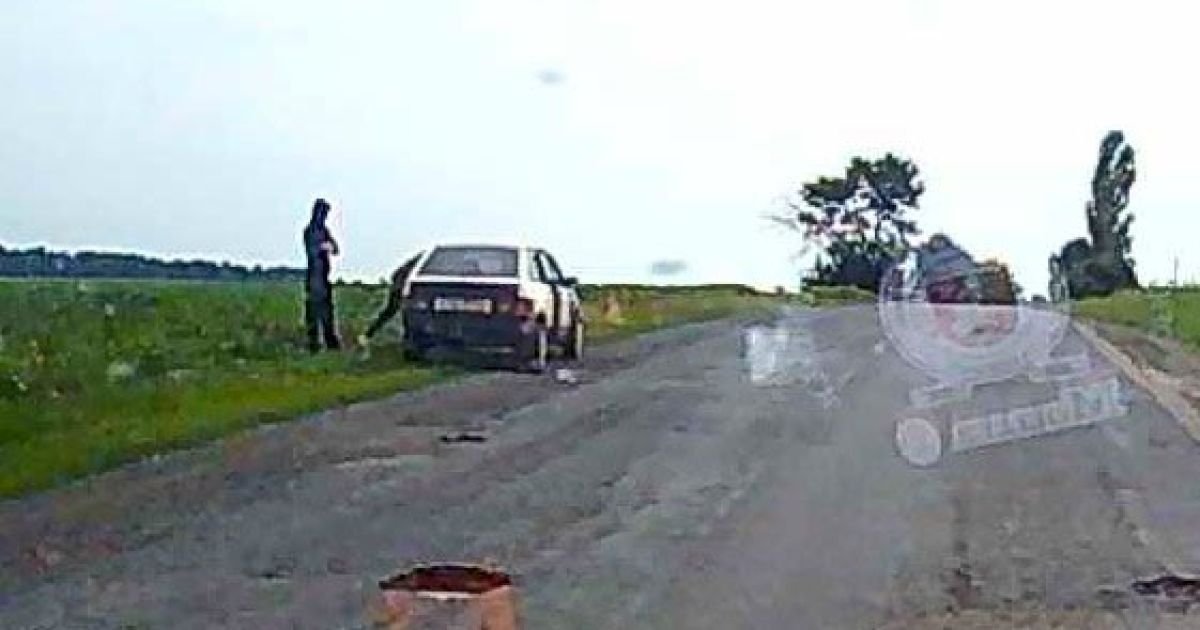 Стало відомо, яке авто розшукують за підрив та пограбування машини "Укрпошти"