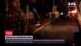 Новини України: у Фастові чоловік стрибнув на поліцейське авто і вдарив по обличчю копа