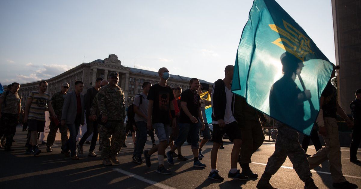 Марш батальйону ОУН у Києві_2 / © УНИАН