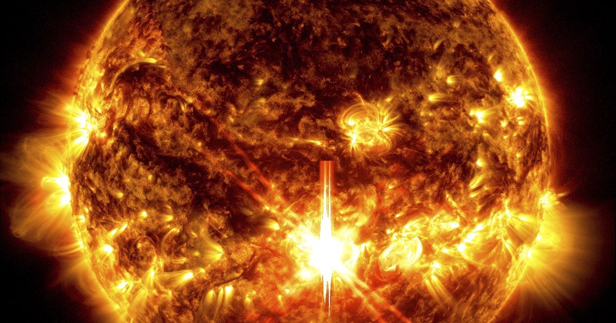 Explosion on the Sun: A powerful magnetic storm covered the Earth