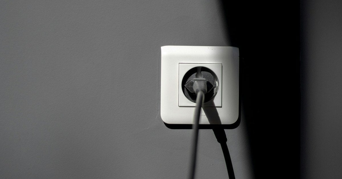 Критические часы для энергосистемы: когда лучше не включать мощные электроприборы