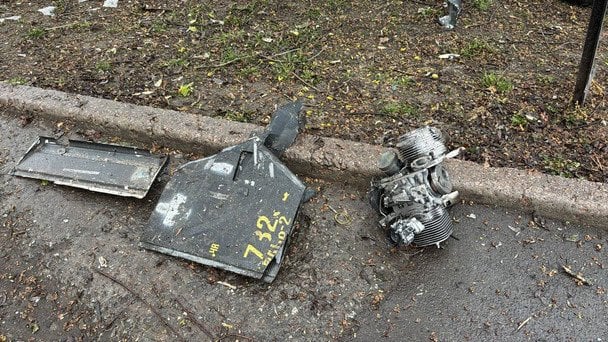 Залишки одного з російських БпЛА, що атакували Конотоп.  / © Facebook/Артем Семеніхін