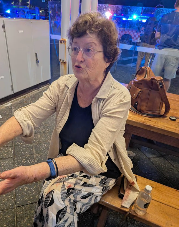 Лариса Клейтман заявила, що її чоловіка було застрелено, захищаючи її. / © Daily Mail