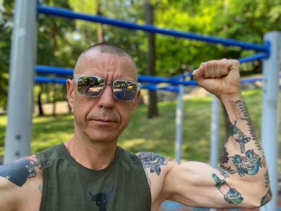 Лідер "Ляпис 98" Сергій Міхалок побив фаната просто на сцені в Полтаві