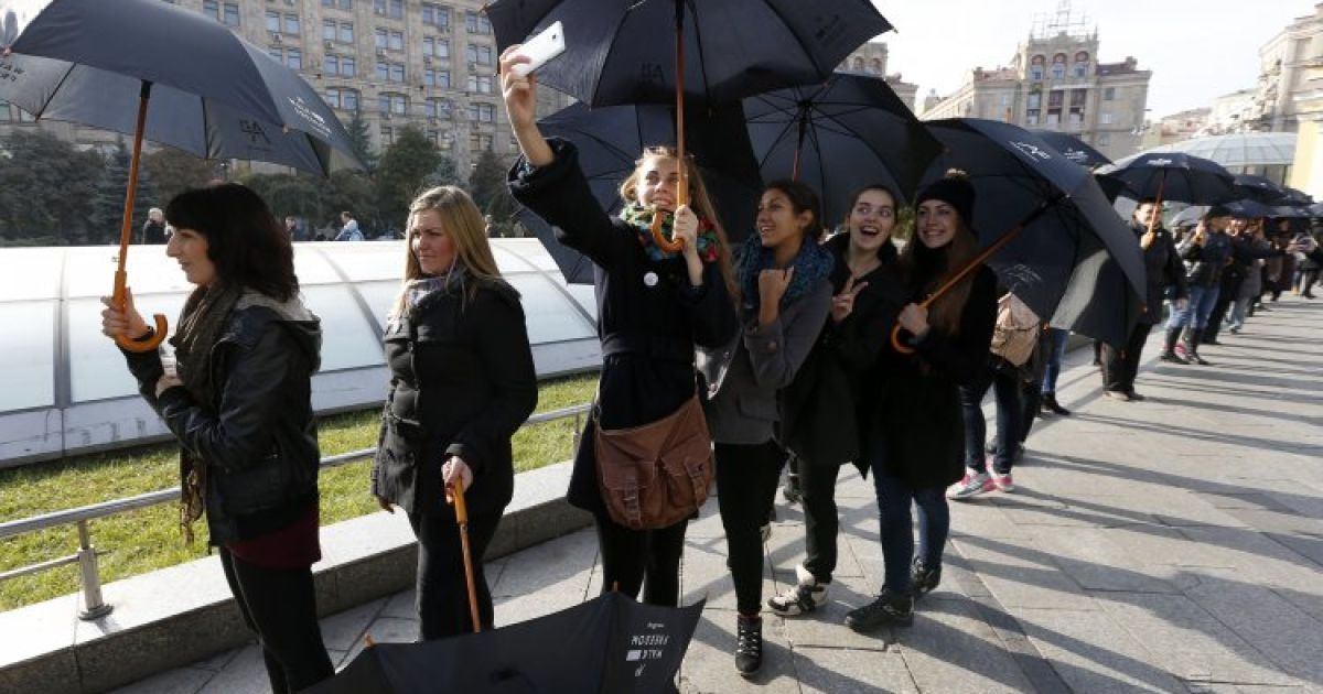 Акція "Walk for Freedom" до дня протидії торгівлі людьми відбулася в Києві / © УНІАН