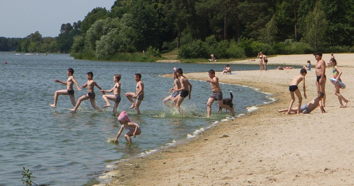 Спасатели рассказали, сколько людей утонуло в украинских водоемах с начала года