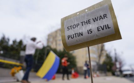 У Зеленского предупредили, что РФ готовится реализовать в Украине "сирийский сценарий"
