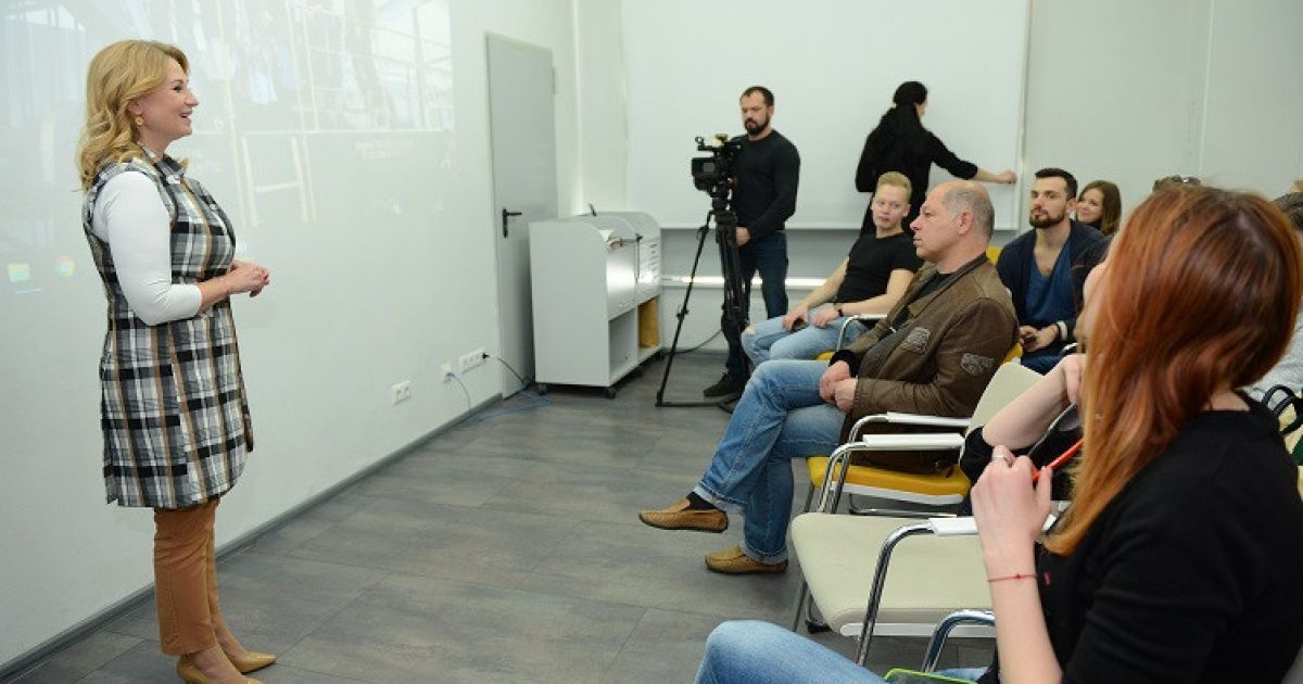 "Діти перемоги" на 1+1_03