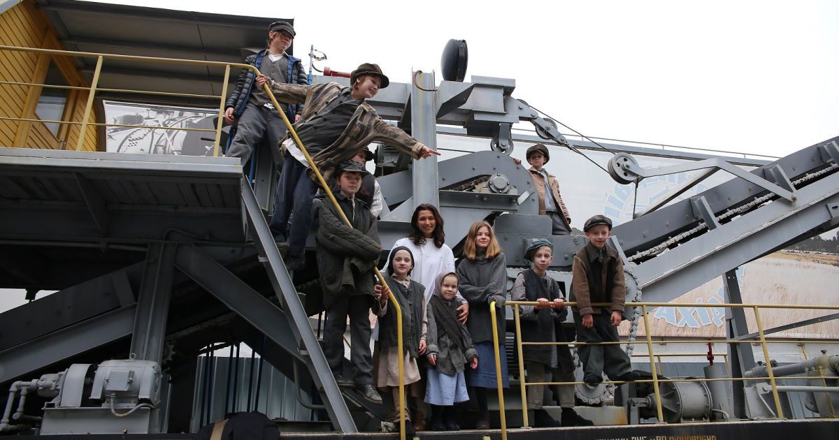 "Діти перемоги" на 1+1_06