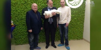 Перша у світі дитина від трьох батьків!