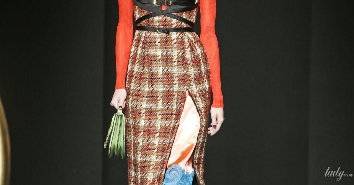 Коллекция Versace прет-а-порте сезона осень-зима 2019-2020 / © East News