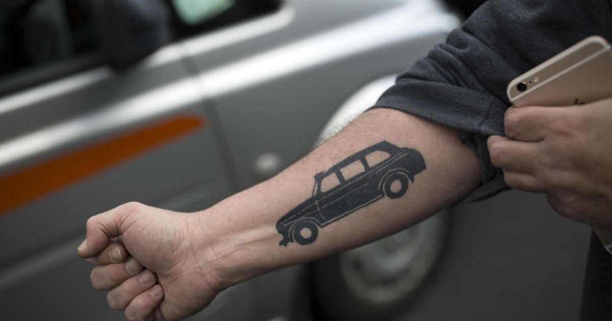 У Києві водій таксі Uber жорстоко побив пасажирку - заступник голови АП