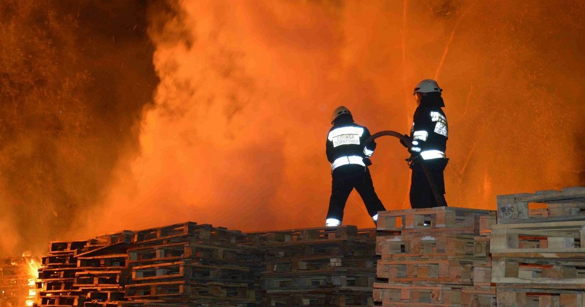 У Дніпропетровській області внаслідок пожежі загинули троє осіб - ДСНС