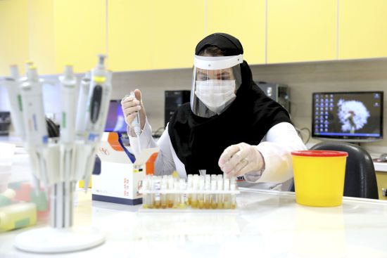 Вчені виявили молекули, які показують захищеність від COVID-19 після вакцинації