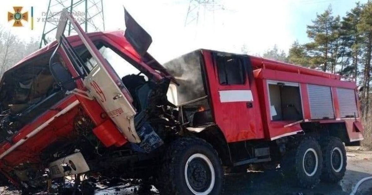 В Киевской области взорвался пожарный автомобиль со спасателями